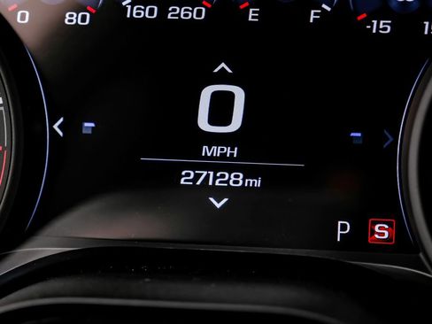 Used 2019 Chevrolet Camaro ZL1 RWD image 19