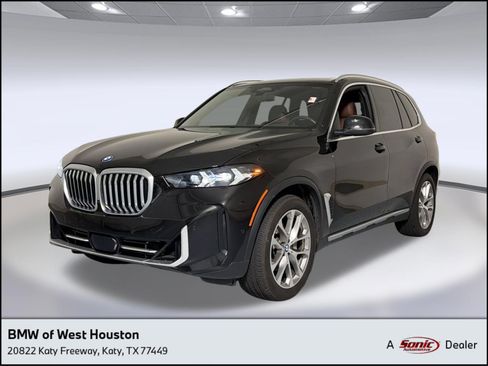 Used 2024 BMW X5 sDrive40i w/ Parking Assistance Package RWD image 1