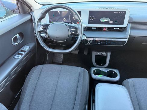 Used 2024 Hyundai Ioniq 5 SE RWD image 27