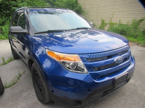 Used 2013 Ford Explorer Police Interceptor Utility AWD w/ Two-Tone Vinyl Pkg 1 image 3