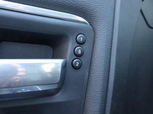 Used 2022 RAM 3500 Laramie image 11