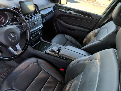 Used 2018 Mercedes-Benz GLE 43 AMG 4MATIC image 26