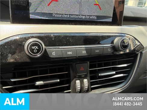 Used 2022 Ford Escape SEL AWD/4WD image 16
