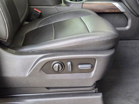 Used 2022 GMC Sierra 1500 SLT image 28