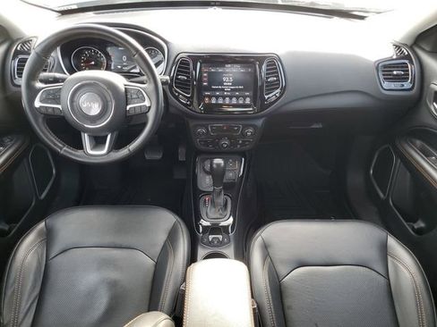 Certified 2019 Jeep Compass Limited image 29