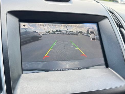 Used 2018 Ford Edge SEL w/ Equipment Group 201A AWD/4WD image 20