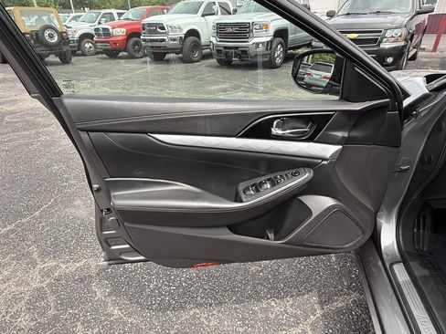 Used 2016 Nissan Maxima 3.5 SV FWD image 11