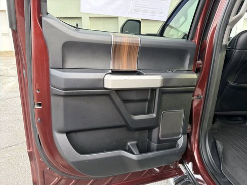 Used 2015 Ford F150 Lariat w/ Equipment Group 502A Luxury image 12