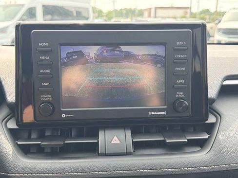 Used 2020 Toyota RAV4 XLE w/ Convenience Package AWD/4WD image 24