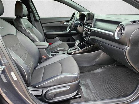 Used 2022 Kia Forte GT-Line w/ GT-Line Technology Package FWD image 20