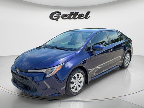 Used 2021 Toyota Corolla LE FWD image 1