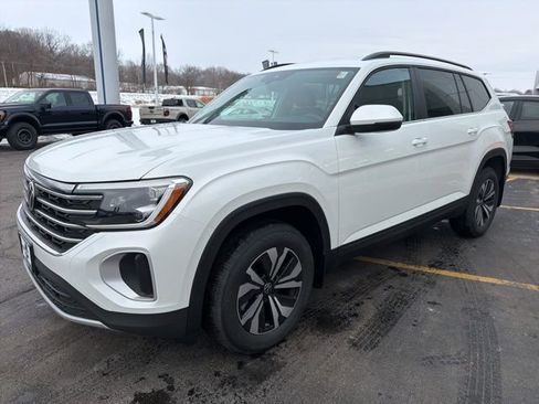 New 2026 Volkswagen Atlas SE AWD/4WD image 3