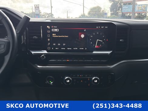 Used 2024 GMC Sierra 1500 Elevation AWD/4WD image 16