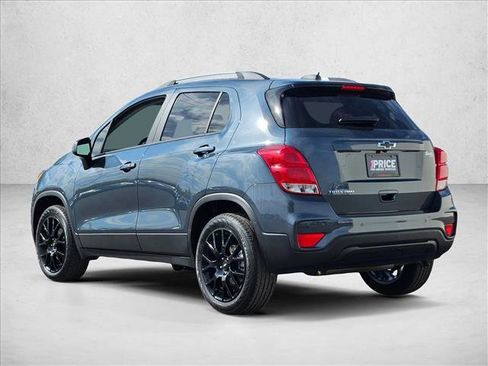 Used 2022 Chevrolet Trax LT w/ Driver Confidence Package AWD/4WD image 8
