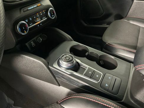 Certified 2024 Ford Escape ST-Line FWD image 19