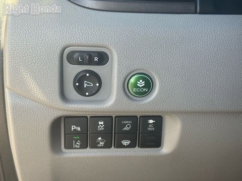 Used 2021 Honda Ridgeline RTL-E image 16