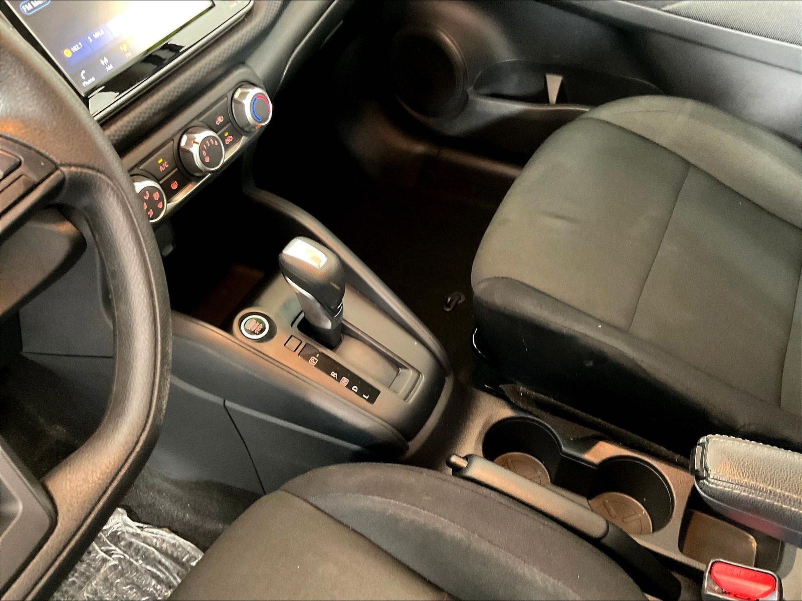 Used 2024 Nissan Kicks S FWD image 18