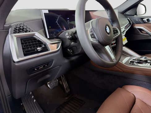 New 2027 BMW X6 xDrive40i w/ Executive Package AWD/4WD image 10
