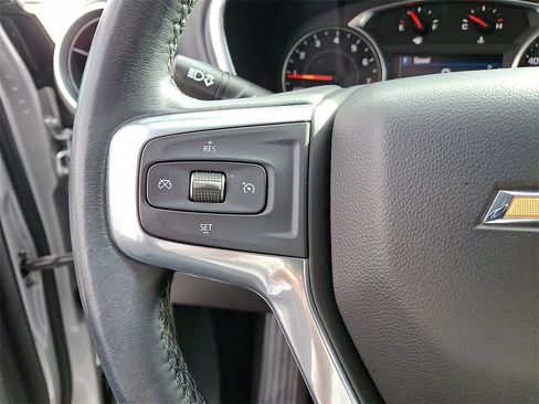 Used 2020 Chevrolet Blazer LT image 17