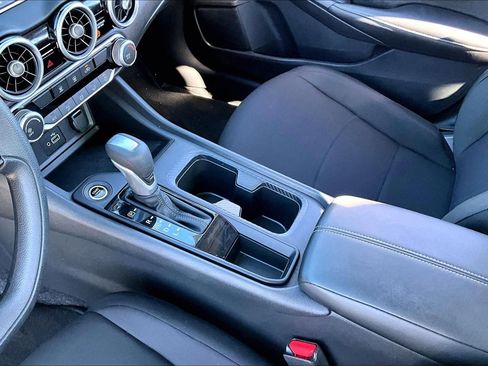 Used 2025 Nissan Sentra S image 18