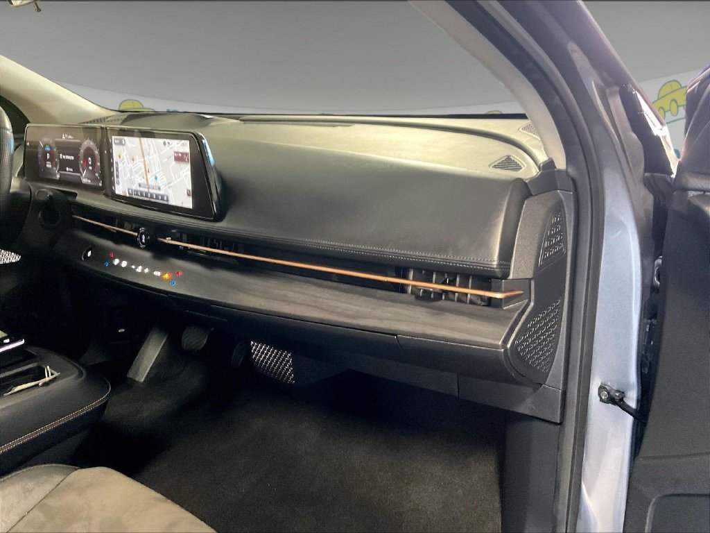Certified 2023 Nissan Ariya AWD image 13