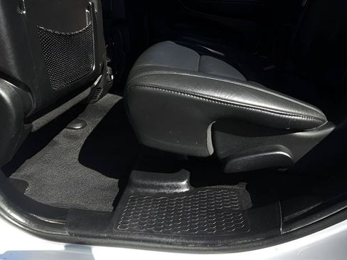 Used 2012 Dodge Durango Crew w/ Leather Interior Group AWD/4WD image 22