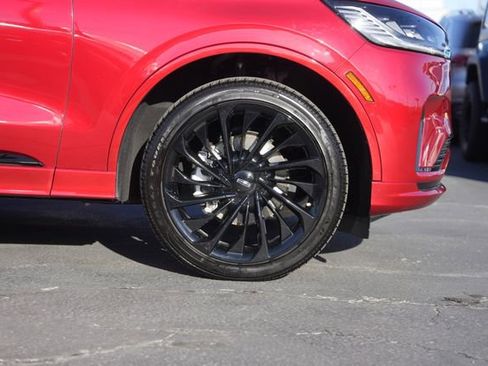 Used 2025 Lincoln Aviator Reserve w/ Equipment Group 201A image 4