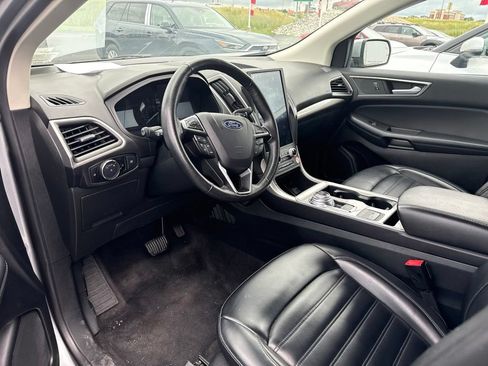 Used 2024 Ford Edge SEL AWD/4WD image 4