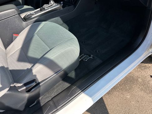 Used 2023 Toyota Tacoma SR image 16