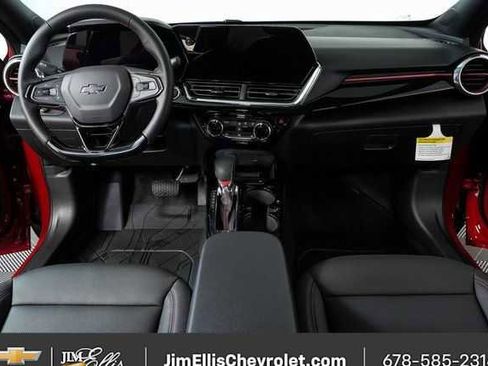 New 2026 Chevrolet Trax RS w/ Sunroof Package image 15