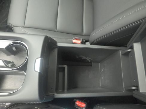 New 2025 Nissan Murano SV image 19