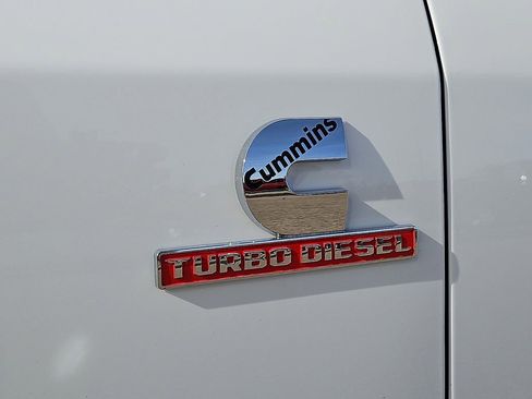 New 2026 RAM 2500 Tradesman AWD/4WD image 7