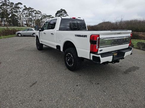 New 2026 Ford F250 Platinum w/ Platinum Plus Package AWD/4WD image 3