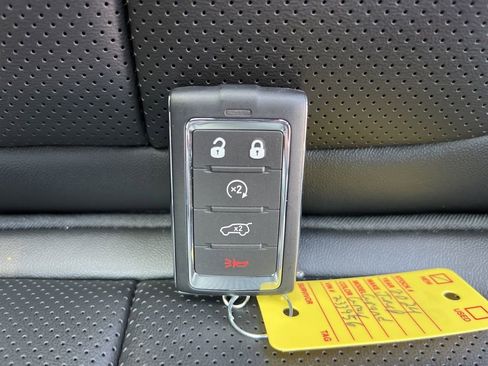 New 2024 Jeep Grand Cherokee Limited 4xe AWD/4WD image 32