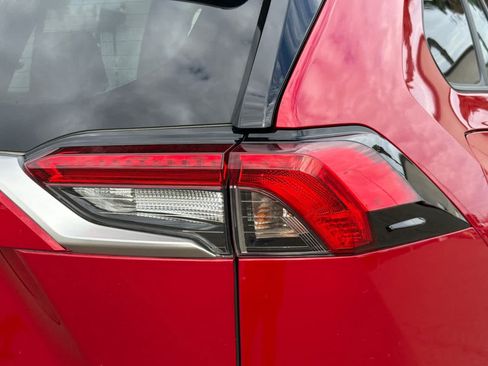 Used 2024 Toyota RAV4 XSE w/ Weather Package AWD/4WD image 19
