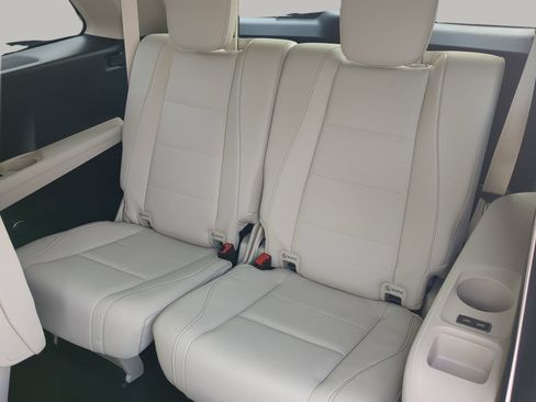 Used 2026 Mercedes-Benz GLS 450 4MATIC image 55