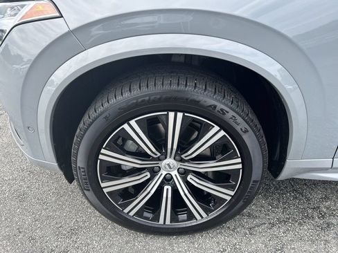 Used 2025 Volvo XC90 B6 Plus AWD/4WD image 10