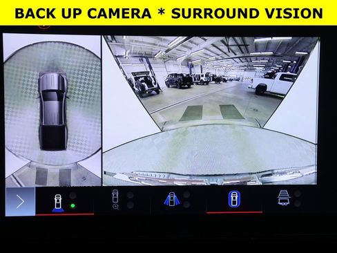 Used 2023 GMC Canyon Denali image 6