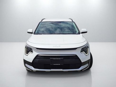 New 2026 Kia Niro LX FWD image 2