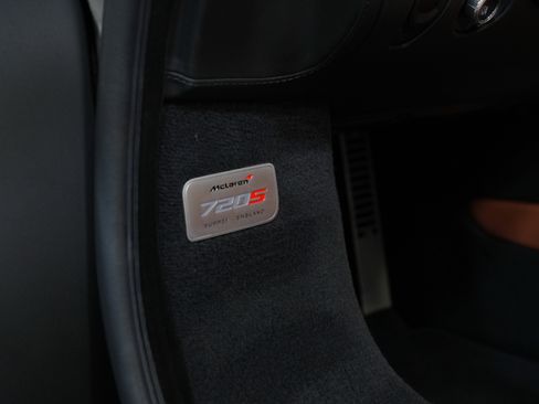 Used 2018 McLaren 720S image 33