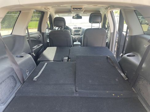 Used 2018 Dodge Journey SXT w/ Blacktop Package image 28