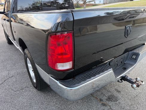 Used 2016 RAM 1500 Classic SLT image 23