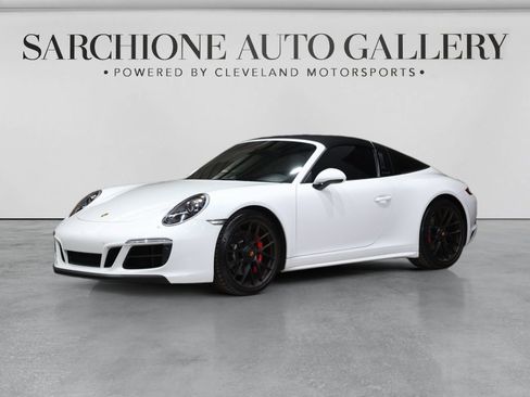 Used 2018 Porsche 911 Targa 4 GTS AWD/4WD image 19