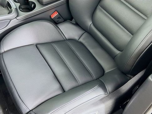 New 2026 Porsche Macan Turbo image 22