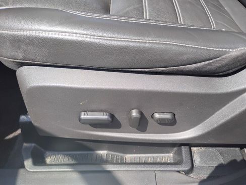 Used 2018 Ford Escape Titanium AWD/4WD image 14