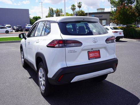 New 2026 Toyota Corolla Cross L FWD image 8