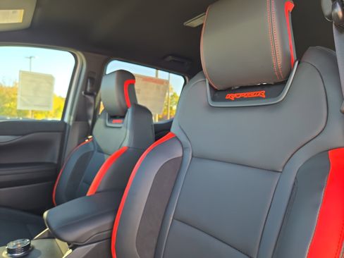 New 2025 Ford Ranger Raptor image 24