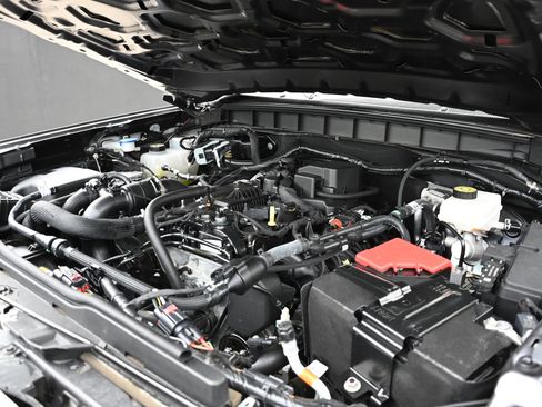 Used 2022 Ford Bronco 2-Door AWD/4WD image 18