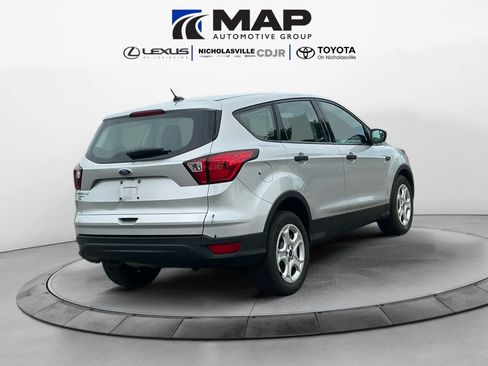 Used 2019 Ford Escape S FWD image 5