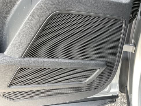 Used 2018 Volkswagen Atlas Launch Edition image 26